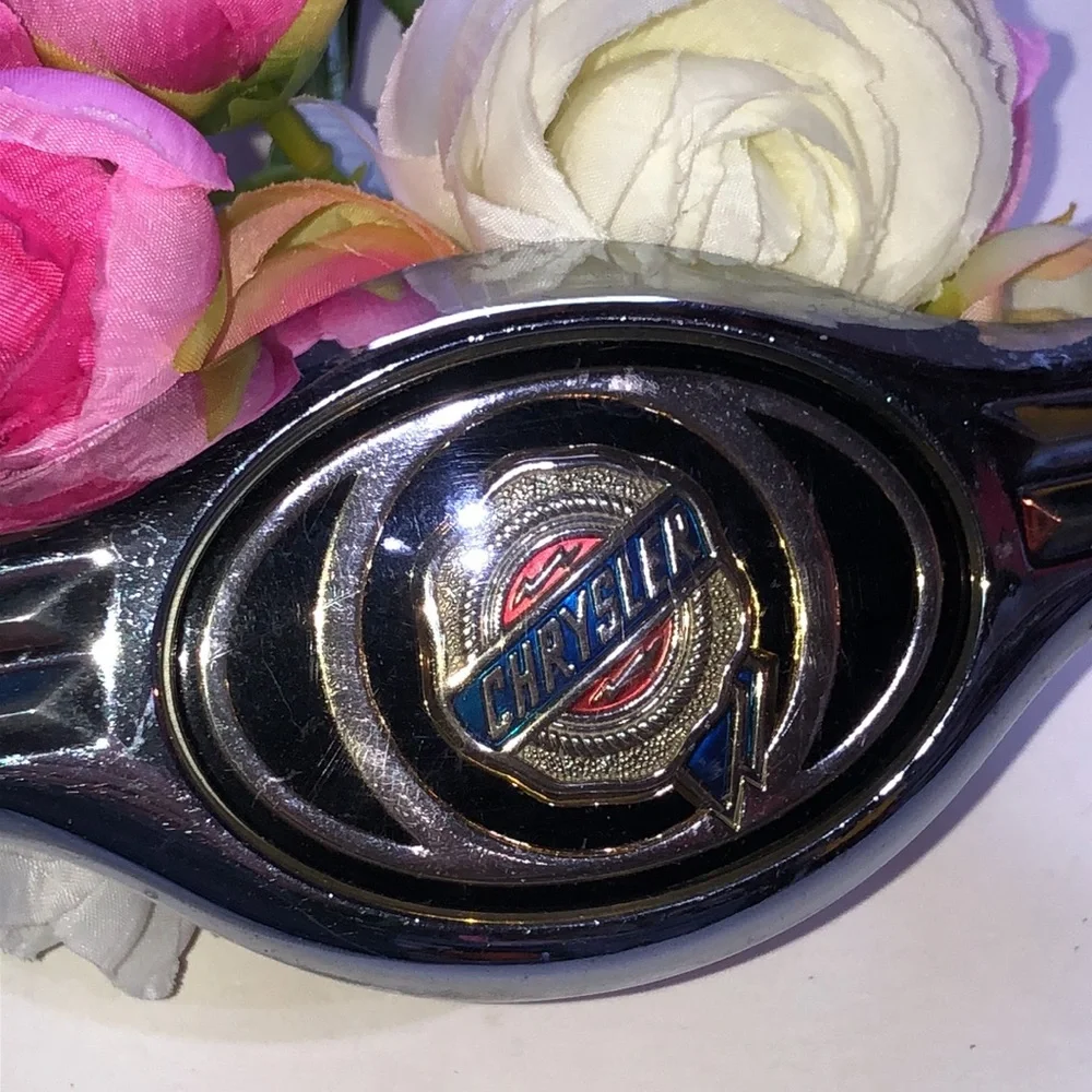 Chrysler Town & Country grille badge emblem wing  2001 2002 2004 Chrysler